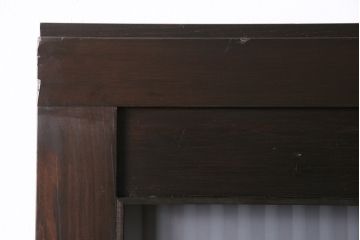 明治大正期の蔵戸をリペア&カスタム!2枚に分割。設置場所に合わせてリサイズ。戸車、引き手を取り付け。すりガラスを組み入れ。外部用塗装で仕上げ。(玄関戸、引き戸、建具)
