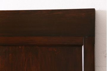 明治大正期の帯戸2枚をリペア&カスタム!設置場所に合わせてリサイズ。裏面のガラスを入れ替え。現状に近しい色味に着色し仕上げ。(引き戸、建具)