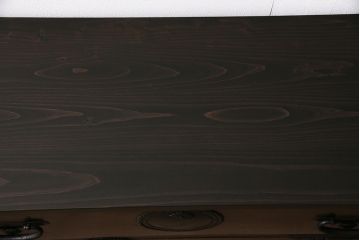 アンティーク仙台箪笥をリペア&カスタム!奥行きをリサイズ。引き出しの底板を張り替え。天板と木製脚を取り付け。1トーン落ち着いた色味に着色し仕上げ。(収納箪笥、衣装箪笥、引き出し、リビングボード)