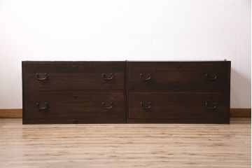 重ね箪笥の見た目を変えずに綺麗にリペア!傷んだ木部の補修。可動部の調整。天板の補強。現状に近しい色味に着色し仕上げ。(衣装箪笥、収納箪笥、引き出し)