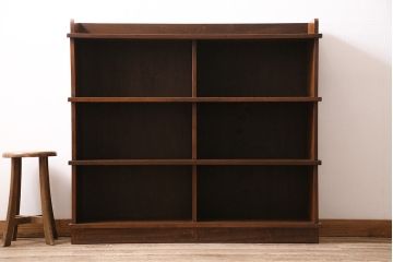 昭和中期の本棚の見た目を変えずに綺麗にリペア!クリーニング、傷んだ木部の補修。ワックス仕上げ。(オープンラック、シェルフ、ロッカー)