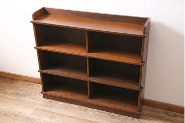 昭和中期の本棚の見た目を変えずに綺麗にリペア!クリーニング、傷んだ木部の補修。ワックス仕上げ。(オープンラック、シェルフ、ロッカー)