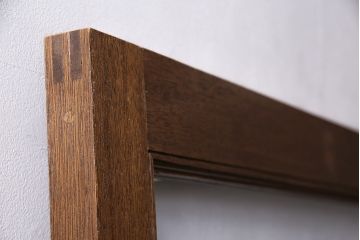 ガラス扉をリペア&カスタム!設置場所に合わせてリサイズ。上部のガラスのみクリアガラスへ入れ替え。鍵の取り付け。(ガラスドア、建具)