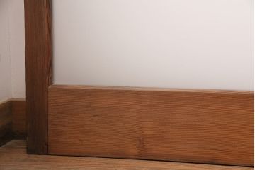 昭和中期のガラス戸4枚をリペア&カスタム!戸車を取り付け。すりガラスへ入れ替え。クリアワックス仕上げ。(引き戸、建具)