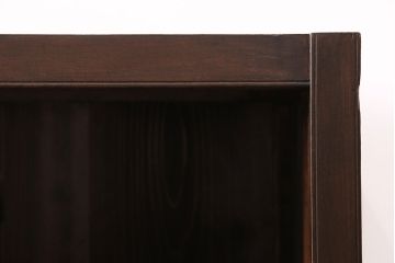 大正期の飾り棚下段をリペア&カスタム!天板、背板、側板、底板を杉材で張替え。棚板を新たに製作。台輪を補強。濃い茶色で着色し仕上げ。(収納棚、飾り棚、サイドボード)