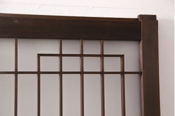 昭和中期の組子ガラス戸4枚をリペア&カスタム!ガラスをすりガラスへ差し替え。戸車を取り付け。濃い茶色で着色し仕上げ。(引き戸、建具)