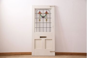 イギリスアンティークの木製ドアをリペア&カスタム!設置場所に合わせてリサイズ。金具の修理。アンティークホワイトのエイジング塗装で仕上げ。(玄関戸、建具)