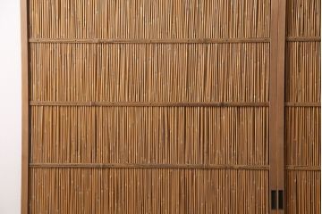 昭和中期の簾戸2枚をリペア&カスタム!設置場所に合わせてリサイズ。クリアワックス仕上げ。(建具、簀戸、葭戸、夏障子、すど、葦戸)