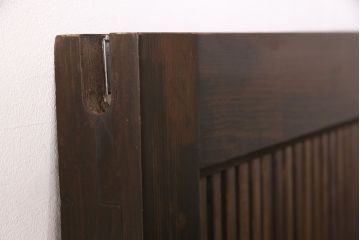 明治大正期の蔵戸をリペア&カスタム!1枚のみリサイズし、鍵を取り付け吊り戸仕様に加工。引き手を取り付け。四方枠製作。(玄関戸、引き戸、建具)