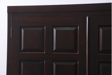 松本民芸家具のワードローブをリペア&カスタム!可動式の棚板を設置し、木製脚を取り付け収納棚にリメイク。(戸棚、キャビネット)