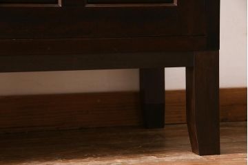 松本民芸家具のワードローブをリペア&カスタム!可動式の棚板を設置し、木製脚を取り付け収納棚にリメイク。(戸棚、キャビネット)