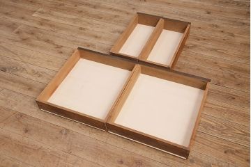 アンティークの平机の見た目を変えずに綺麗にリペア!可動部の調整を行い、現状に近しい色味に着色し仕上げ。(デスク、在宅ワーク、両袖机)