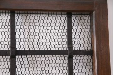 明治期の蔵戸をリペア&カスタム!設置場所に合わせてリサイズ。引き手、戸車を取り付け。(玄関戸、引き戸、建具)