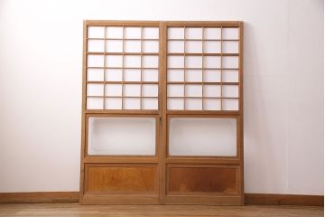 昭和中期の障子戸2枚をリペア&カスタム!設置場所に合わせてリサイズ。ガラス戸の框内側に固定用の枠を製作し障子戸へリメイク。(引き戸、建具)