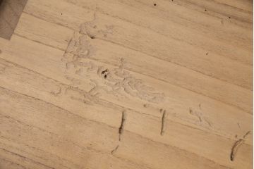 明治期の重ね箪笥の見た目を変えずに綺麗にリペア!ストリップド(剥離)加工済み商品の可動部の調整を行い、ワックス仕上げ。(時代箪笥、収納箪笥、桐箪笥、桐たんす)