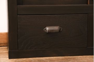 アンティークの収納棚をリペア&カスタム!可動部の調整を行い、傷んだ木部の交換。濃い茶色で着色し仕上げ。(戸棚、キャビネット、食器棚、サイドボード)
