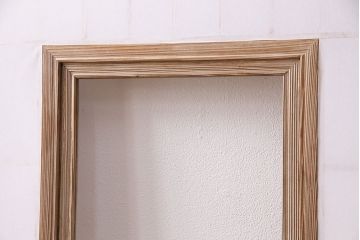 縦額入り障子戸4枚をリペア&カスタム!クリアガラスへ入れ替え。引き手を取り付け。現状に近しい色味に着色し仕上げ。(引き戸、建具)