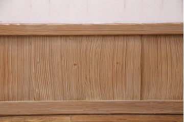縦額入り障子戸4枚をリペア&カスタム!クリアガラスへ入れ替え。引き手を取り付け。現状に近しい色味に着色し仕上げ。(引き戸、建具)