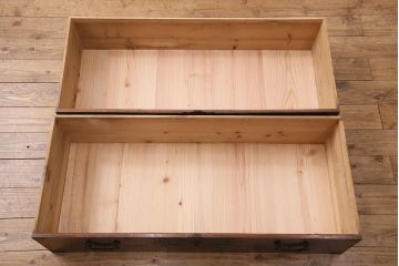 明治大正期の仙台箪笥ローボードの見た目を変えずに綺麗にリペア!鍵の交換。底板の張り替え。(ローチェスト、時代箪笥、引き出し)