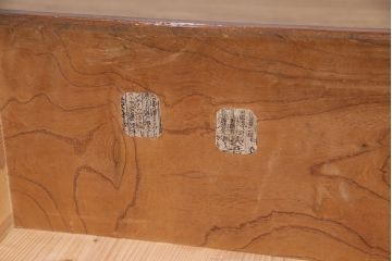 明治大正期の仙台箪笥ローボードの見た目を変えずに綺麗にリペア!鍵の交換。底板の張り替え。(ローチェスト、時代箪笥、引き出し)