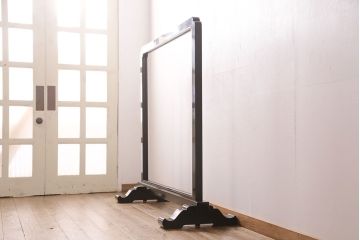 昭和中期の衝立の見た目を変えずに綺麗にリペア!クリーニング、色剥げの補修。(パーテーション、つい立て)