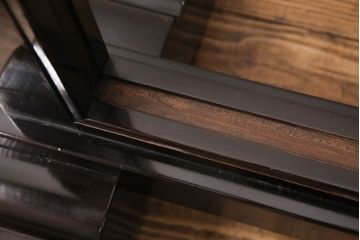 昭和中期の衝立の見た目を変えずに綺麗にリペア!クリーニング、色剥げの補修。(パーテーション、つい立て)