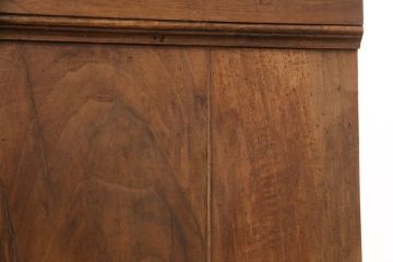 フランスアンティークのチェストの見た目を変えずに綺麗にリペア!傷んだ木部の交換。可動部の調整。1トーン落ち着いた色味に着色し仕上げ(引き出し、サイドボード)