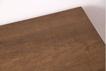 フランスアンティークのチェストの見た目を変えずに綺麗にリペア!傷んだ木部の交換。可動部の調整。1トーン落ち着いた色味に着色し仕上げ(引き出し、サイドボード)