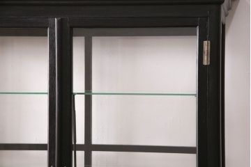ビンテージのケビントをリペア&カスタム!天板をガラスに変更。アジャスター金具を取り付け。カシュー塗装で仕上げ。(デンタルケース、デンタルキャビネット、収納棚、ガラスケース、ショーケース、キャビネット)