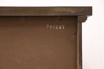 ドレクセルヘリテイジのテレビボードをリペア&カスタム!可動部の調整を行い、背面穴開け加工。(ローボード、収納棚、キャビネット)