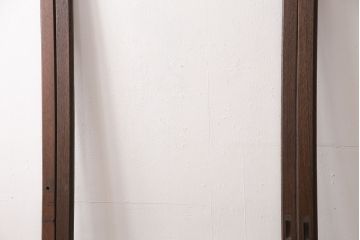 昭和中期のガラス戸3枚をリペア&カスタム!設置場所に合わせてリサイズ。欠損した引き手を取り付け。外部用塗装で仕上げ。(引き戸、建具)