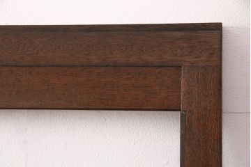 昭和中期のガラス戸3枚をリペア&カスタム!設置場所に合わせてリサイズ。欠損した引き手を取り付け。外部用塗装で仕上げ。(引き戸、建具)