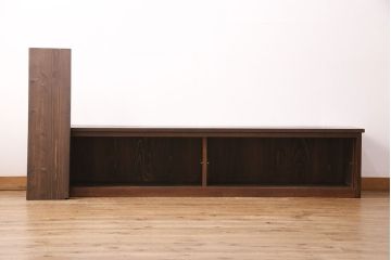 大正期のローボードをリペア&カスタム!建具の金網をクリアガラスへ差し替え。天板、可動式の棚板を取り付け。新材のみ着色し仕上げ。(収納棚、テレビ台)