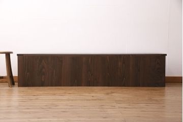 大正期のローボードをリペア&カスタム!建具の金網をクリアガラスへ差し替え。天板、可動式の棚板を取り付け。新材のみ着色し仕上げ。(収納棚、テレビ台)