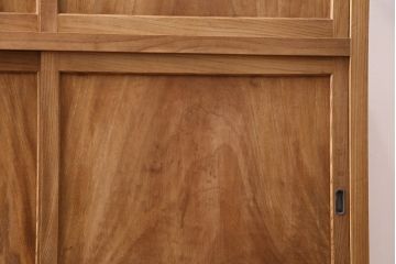 大正期の関東水屋箪笥をリペア&カスタム!ストリップド(剥離)加工を施し、天板を張り替え。可動式の棚板を設置。(収納棚、戸棚、食器棚)