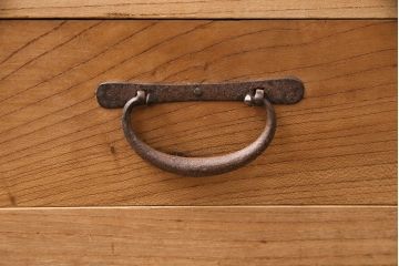 大正期の関東水屋箪笥をリペア&カスタム!ストリップド(剥離)加工を施し、天板を張り替え。可動式の棚板を設置。(収納棚、戸棚、食器棚)