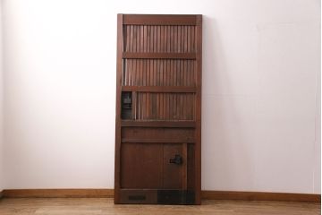 明治期の蔵戸をリペア&カスタム!設置場所に合わせてリサイズ。金具は黒色に着色。(玄関戸、引き戸、建具)