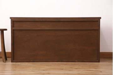 昭和初期のリビングボードをリペア&カスタム!鉄脚を取り外し、建具のガラスをダイヤガラスに入れ替え。(収納棚、戸棚、サイドボード)