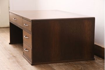 昭和中期の文机をリペア&カスタム!傷、色剥げの修復。1トーン落ち着いた色味に着色し仕上げ。(座机、ローテーブル)