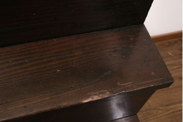 明治期の階段箪笥をリペア&カスタム!可動部の調整。背板など傷んだ箇所を張り替え。極めて黒に近い茶色に着色し仕上げ。(収納棚、時代箪笥、和タンス)