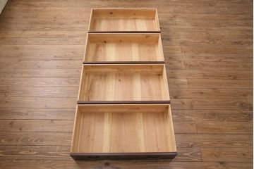 昭和初期の衣装箪笥をリペア&カスタム!前板を栗材に変更。現状の一番濃い部分に合わせて着色し仕上げ。(収納箪笥、引き出し、和タンス)