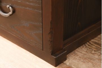 昭和初期の衣装箪笥をリペア&カスタム!前板を栗材に変更。現状の一番濃い部分に合わせて着色し仕上げ。(収納箪笥、引き出し、和タンス)