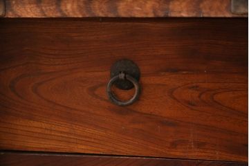 昭和初期の仙台箪笥の見た目を変えずに綺麗にリペア!引き出しや可動部の調整。着色せず仕上げ。(時代箪笥、和タンス、引き出し、収納箪笥)