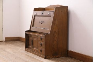 ライティングビューローをリペア&カスタム!高品質リペアを施し、1トーン落ち着いた色味に着色し仕上げ。(簿記机、デスク、引き出し)