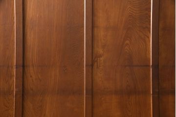 衝立をリペア&カスタム!高品質リペアを施し、1トーン落ち着いた色味に着色し仕上げ。(つい立て、パーテーション)