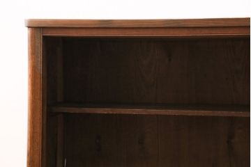 昭和初期の戸棚をリペア&カスタム!上部の板を取り除き、天板を取り付け。天板のみ本体に合わせて着色し仕上げ。(収納棚、飾り棚、リビングボード、キャビネット)
