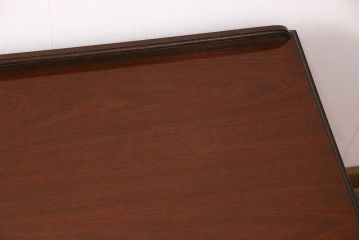 ドレクセルヘリテイジの両袖デスクをリペア&カスタム!天板後方に小物落下防止のため立ち上がりを設置。(机、ワークデスク)
