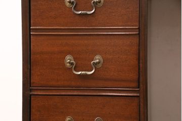 ドレクセルヘリテイジの両袖デスクをリペア&カスタム!天板後方に小物落下防止のため立ち上がりを設置。(机、ワークデスク)