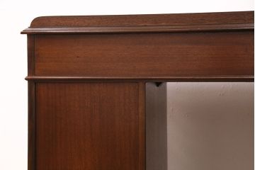 ドレクセルヘリテイジの両袖デスクをリペア&カスタム!天板後方に小物落下防止のため立ち上がりを設置。(机、ワークデスク)
