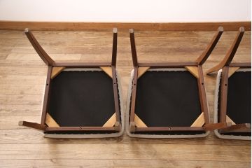 G-PLANのチェア4脚をリペア&カスタム!指定の生地で座面の張り替え。(ダイニングチェア、椅子)